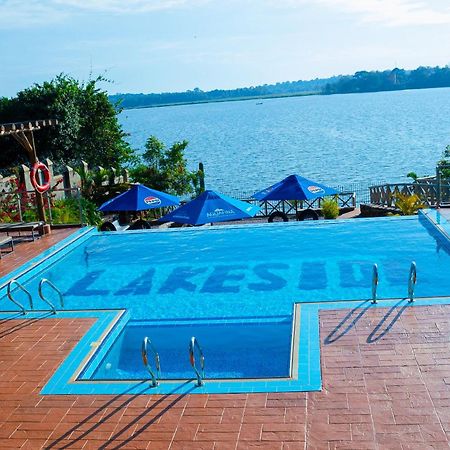 The Lakeside Entebbe Exterior photo